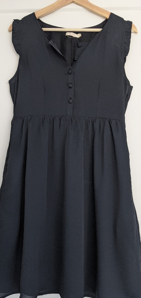 Tulle black dress, size medium, black